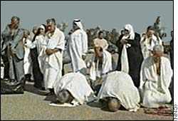 hajj.jpg (8717 bytes)